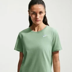 Nike Womens Active T-Shirt