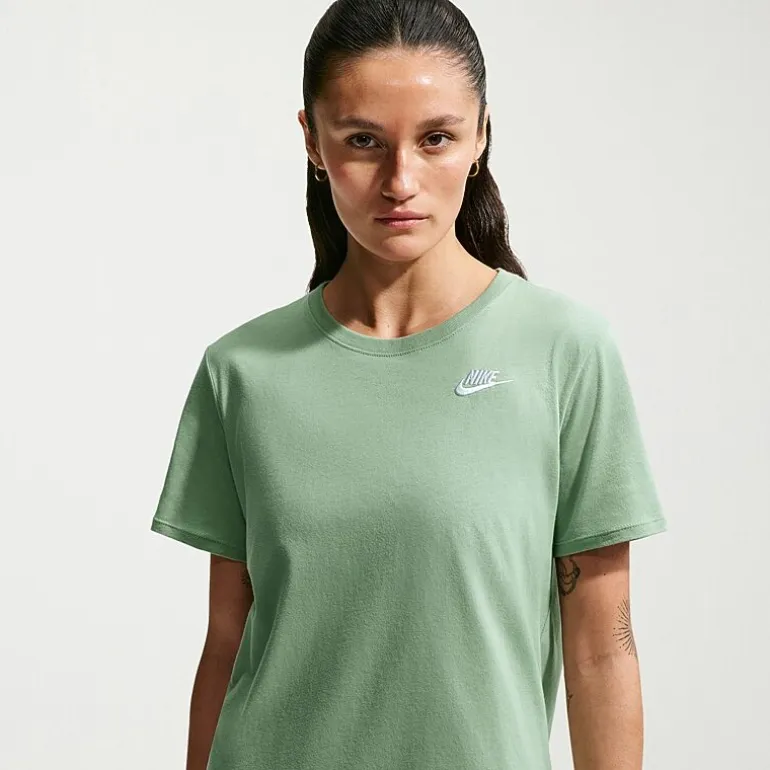 Nike Womens Active T-Shirt