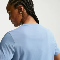 Nike Womens Active T-Shirt