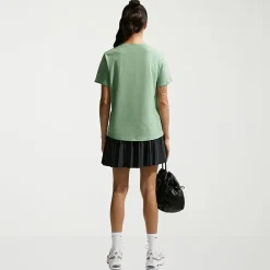 Nike Womens Active T-Shirt
