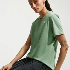 Nike Womens Active T-Shirt