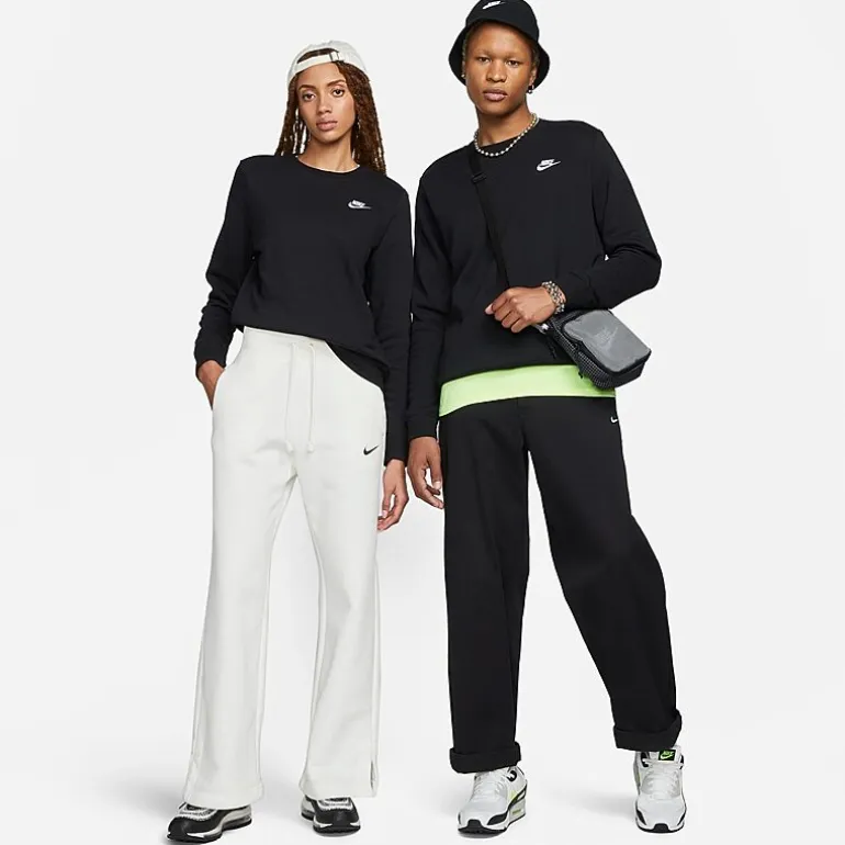 Nike Womens Crew Neck Long Sleeve Sweatshirt