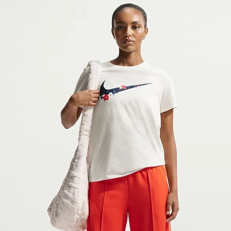 Nike Womens Crew Neck Short Sleeve Active T-Shirt