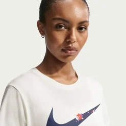 Nike Womens Crew Neck Short Sleeve Active T-Shirt