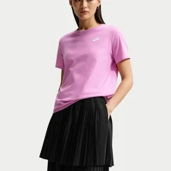 Nike Womens Crew Neck Short Sleeve Active T-Shirt