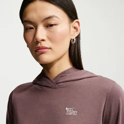 Nike Womens Long Sleeve Moisture Wicking Active Hoodie