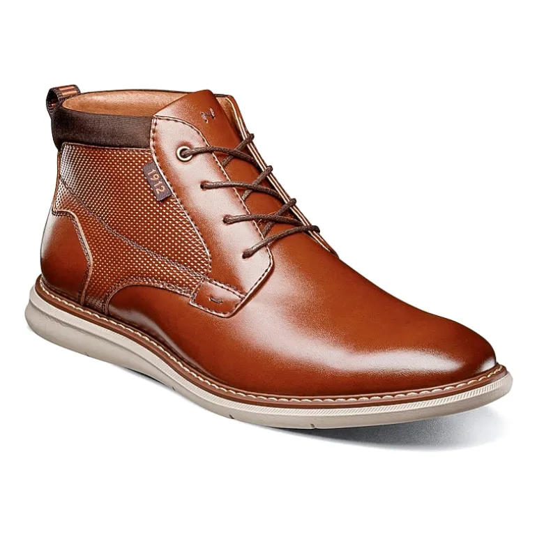 Nunn Bush Mens Chase Plain Toe Flat Heel Chukka Boots