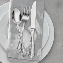 Oneida Azalea 18/0 Stainless Steel 20-pc. Flatware Set