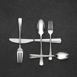 Oneida Etta 20-pc. Flatware Set