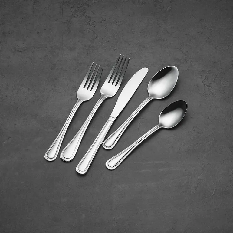 Oneida Tress 62-pc. Flatware Set
