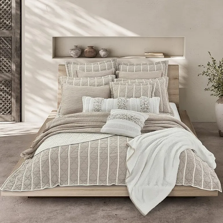 Queen Street Sand & Stone Reversible Lightweight Throw