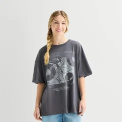 Record Player Tee Womens Juniors Crew Neck Short Sleeve Loose Fit Graphic T-Shirt