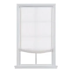 Relaxed Cordless Light-Filtering Roman Shade