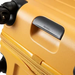 Ricardo Beverly Hills Cambria 24 Inch Hardside Checked Spinner Luggage