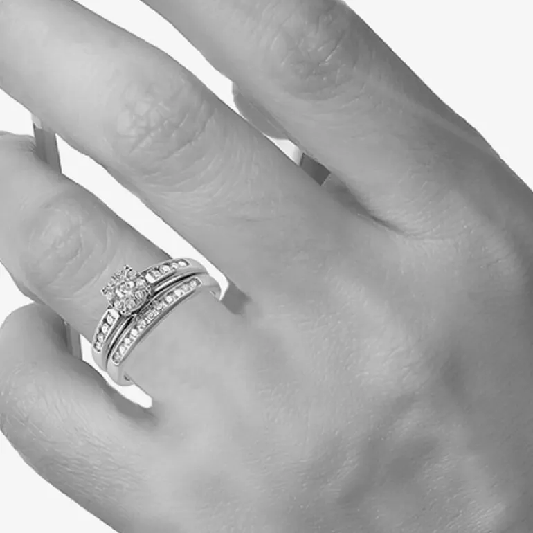 Round 1/2 CT.T.W. Natural Diamond Side Stone Bridal Set in 10K or 14K Gold