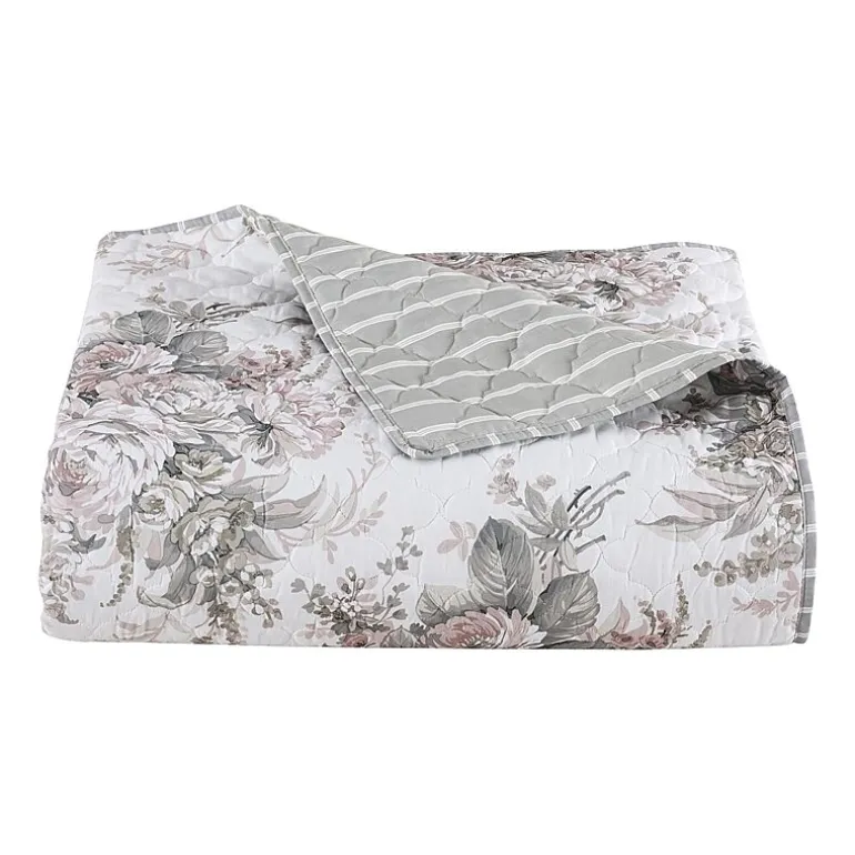 Royal Court Estelle Floral Quilt Set