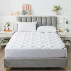 Royal Velvet European White Down Mattress Topper