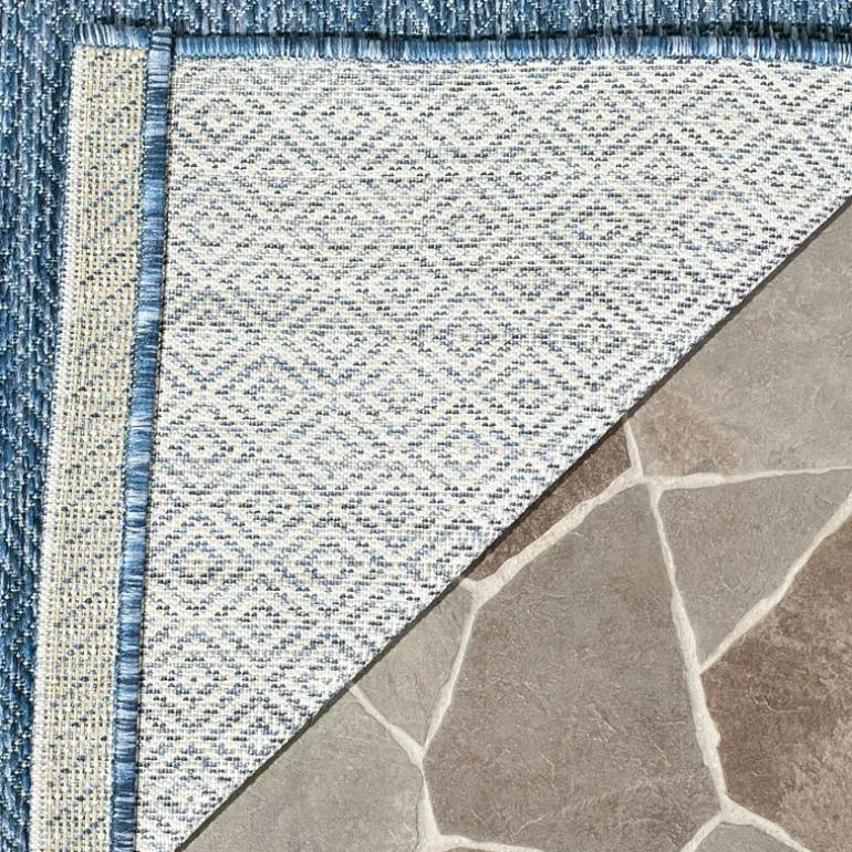 Safavieh Courtyard Collection Monroe Stripe Indoor/Outdoor Area Rug