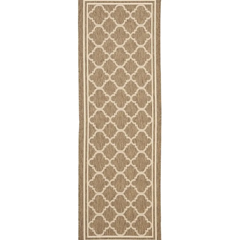 Safavieh Courtyard Collection Crispian Geometric Indoor/Outdoor Runner Rug