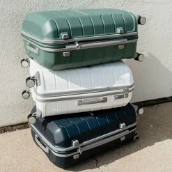 Samsonite Freeform 24 Inch Hardside Expandable Checked Spinner Luggage