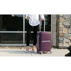 Samsonite Freeform 24 Inch Hardside Expandable Checked Spinner Luggage