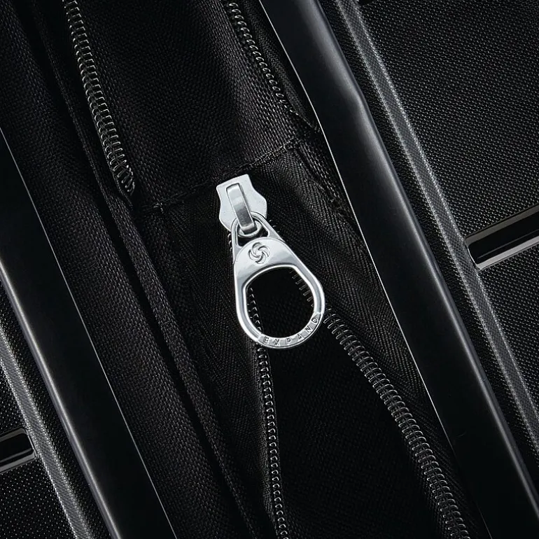 Samsonite Freeform 24 Inch Hardside Expandable Checked Spinner Luggage