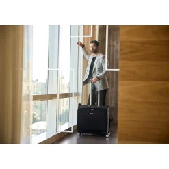 Samsonite Silhouette 18 Wheeled Garment Bag