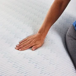 Serta® 3 In Soothing Cool Memory Foam Mattress Topper