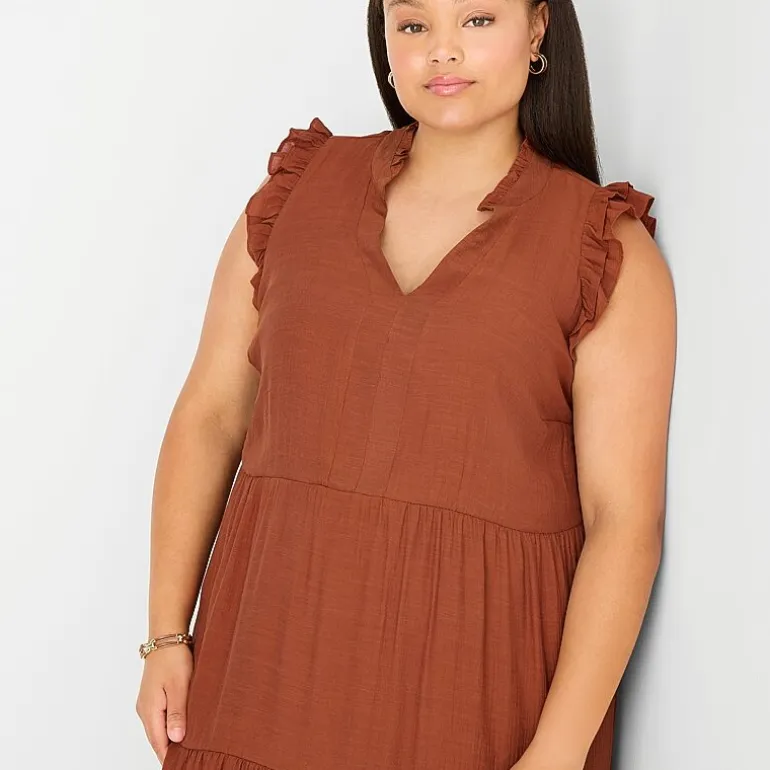 52seven Womens Plus Round Neck Sleeveless Shift Dress