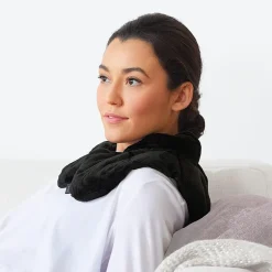 Sharper Image Hot & Cold Aromatherapy Neck & Shoulder Wrap