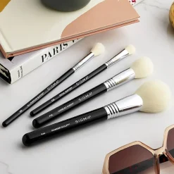 Sigma Beauty F76 Chiseled Cheek