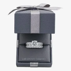 Signature By Modern Bride (F / VS2) Womens 4 CT. T.W. Lab Grown White Diamond 10K or 14K Gold Round Side Stone Bridal Set