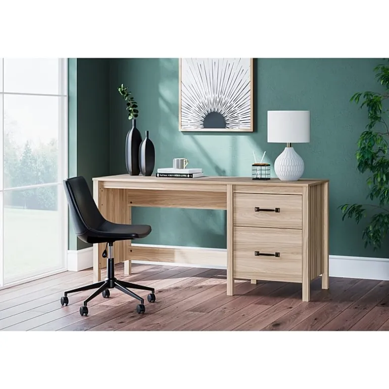 Signature Design by Ashley Battelle 60" Home Office Desk