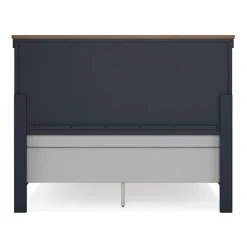 Signature Design by Ashley Lacey Panel Bed