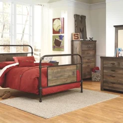 Signature Design by Ashley® Trinell 5-Drawer Chest