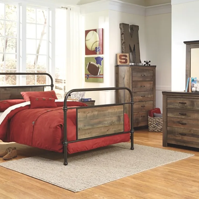 Signature Design by Ashley® Trinell 5-Drawer Chest