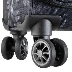 Skyway Everett 20 Inch Softside Lightweight Carry-On Spinner Luggage