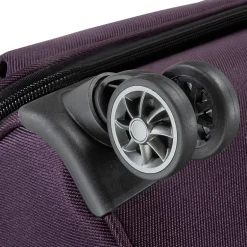 Skyway Everett 28 Inch Softside Lightweight Checked Spinner Luggage