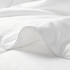 Sleep Philosophy Year Round Warmth 300 Thread Count Cotton Sateen Down Alternative 3M Thinsulate Comforter