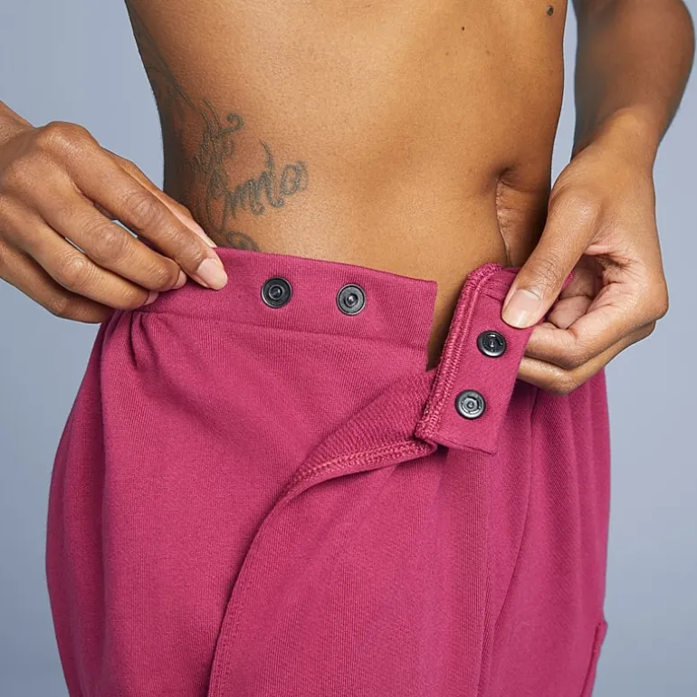 Slick Chicks Women’s Adaptive Fitted Lounge Pants