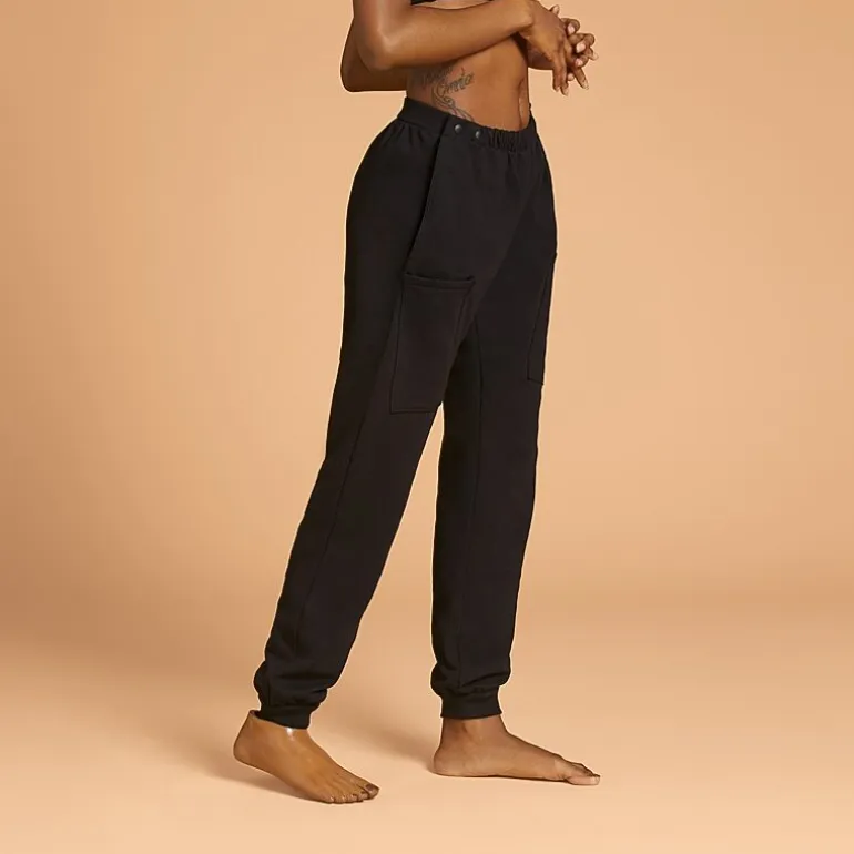 Slick Chicks Women’s Adaptive Fitted Lounge Pants
