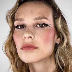 Smashbox Halo Sheer To Stay Color Tint