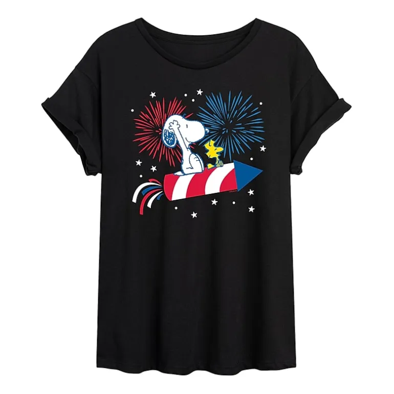 Snoopy And Woodstock Firecracker Womens Juniors Crew Neck Short Sleeve Regular Fit Peanuts Snoopy Graphic T-Shirt