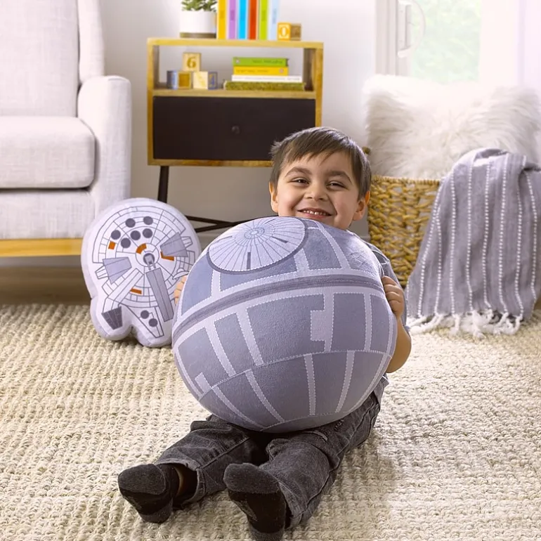 Star Wars Throw Pillow