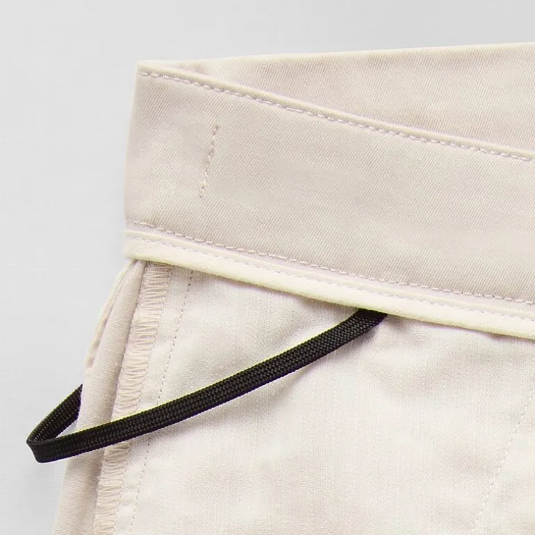St. John's Bay Dexterity Stretch Chino Mens Adaptive Adjustable Features Easy-on + Easy-off Straight Fit Flat Front Pant