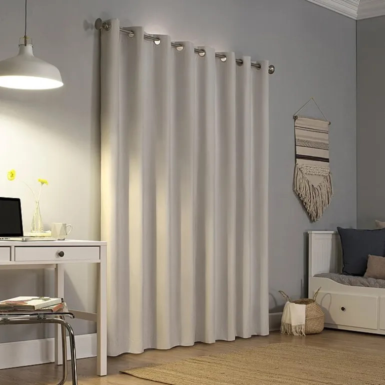 Sun Zero Duran Grommet Top Energy Saving 100% Blackout Single Curtain Panel
