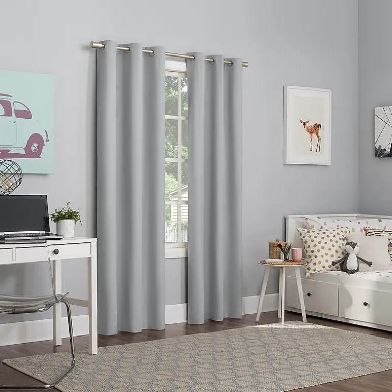 Sun Zero Harper Grommet Top Energy Saving 100% Blackout Single Curtain Panel