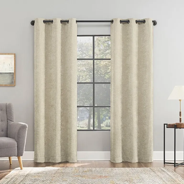 Sun Zero Isidora Grommet Top Energy Saving 100% Blackout Single Curtain Panel