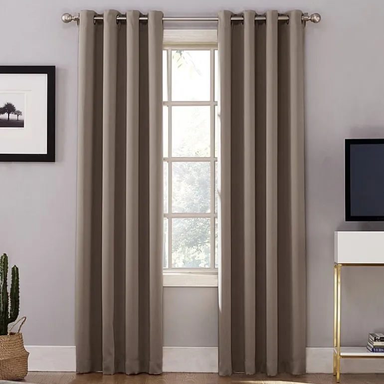Sun Zero Oslo Grommet Top Energy Saving 100% Blackout Single Curtain Panel