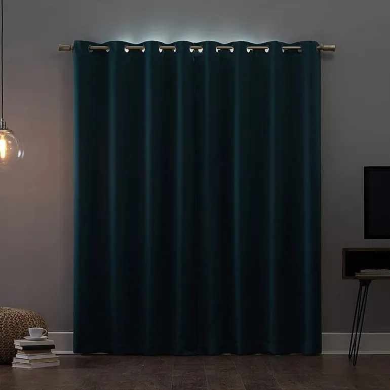 Sun Zero Oslo Grommet Top Energy Saving 100% Blackout Single Curtain Panel